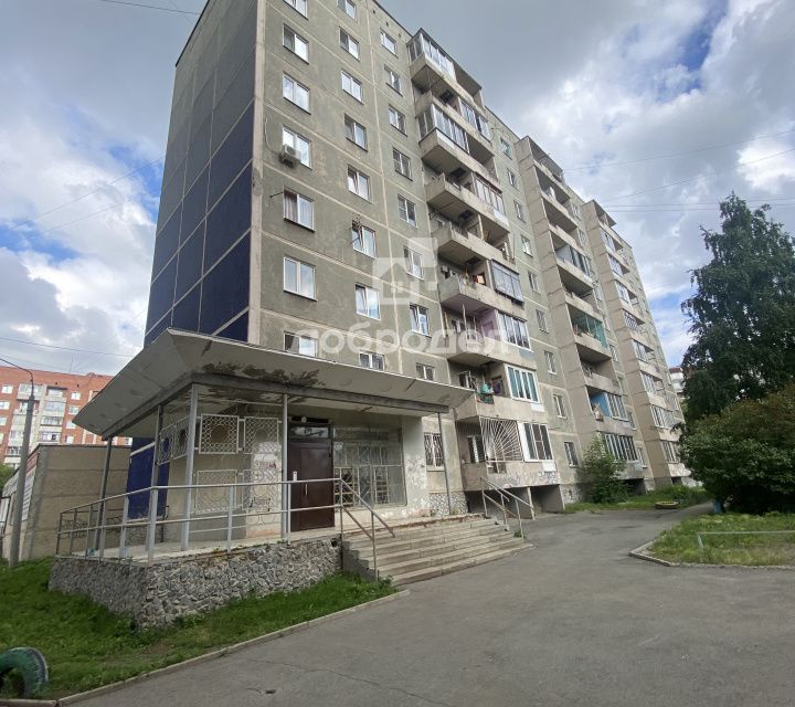 Продаётся комната в 6-комн. квартире, 11.5 м²