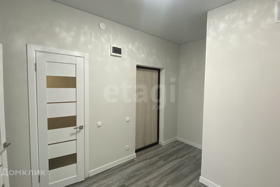Продаётся 1-комнатная квартира, 45.6 м²