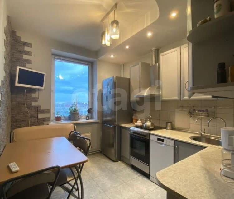 Продаётся 2-комнатная квартира, 54 м²