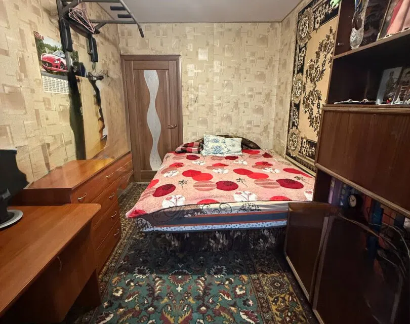 Продаётся 3-комнатная квартира, 56.8 м²