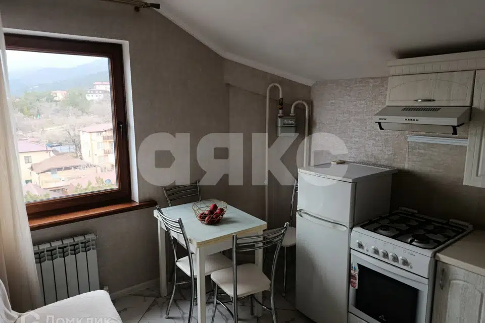 Продаётся 1-комнатная квартира, 35.3 м²