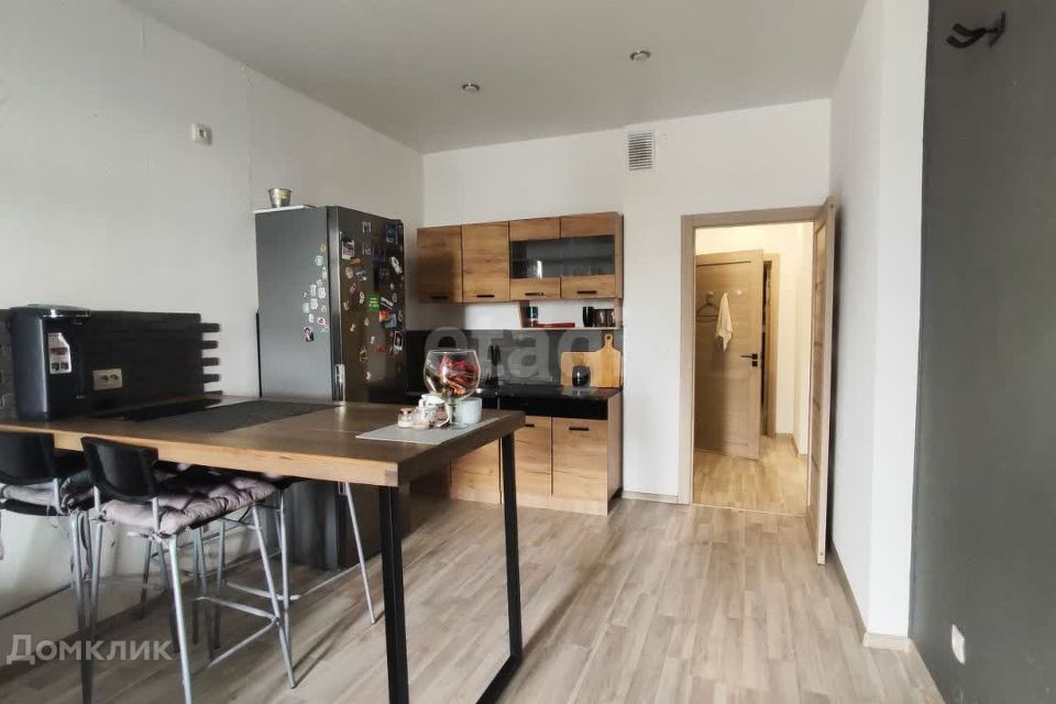 Продаётся 1-комнатная квартира, 44.8 м²