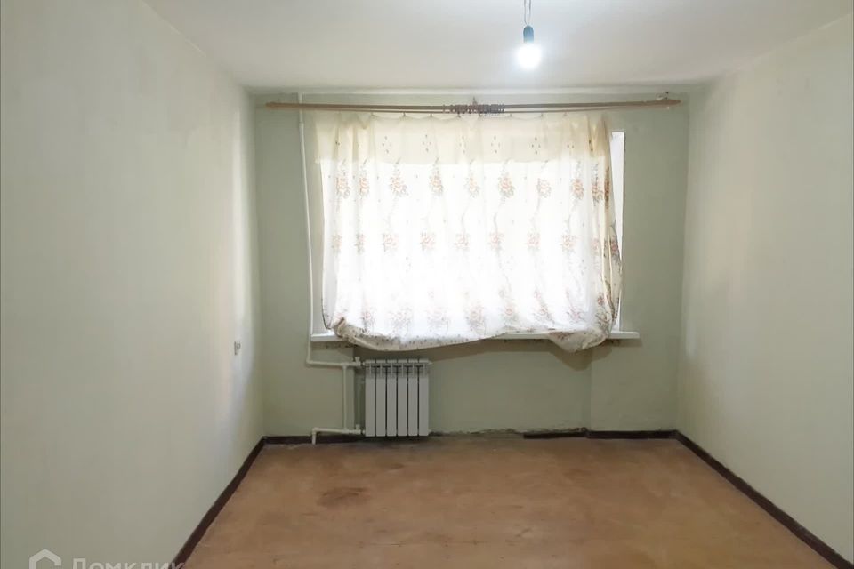 Продаётся 3-комнатная квартира, 62.2 м²