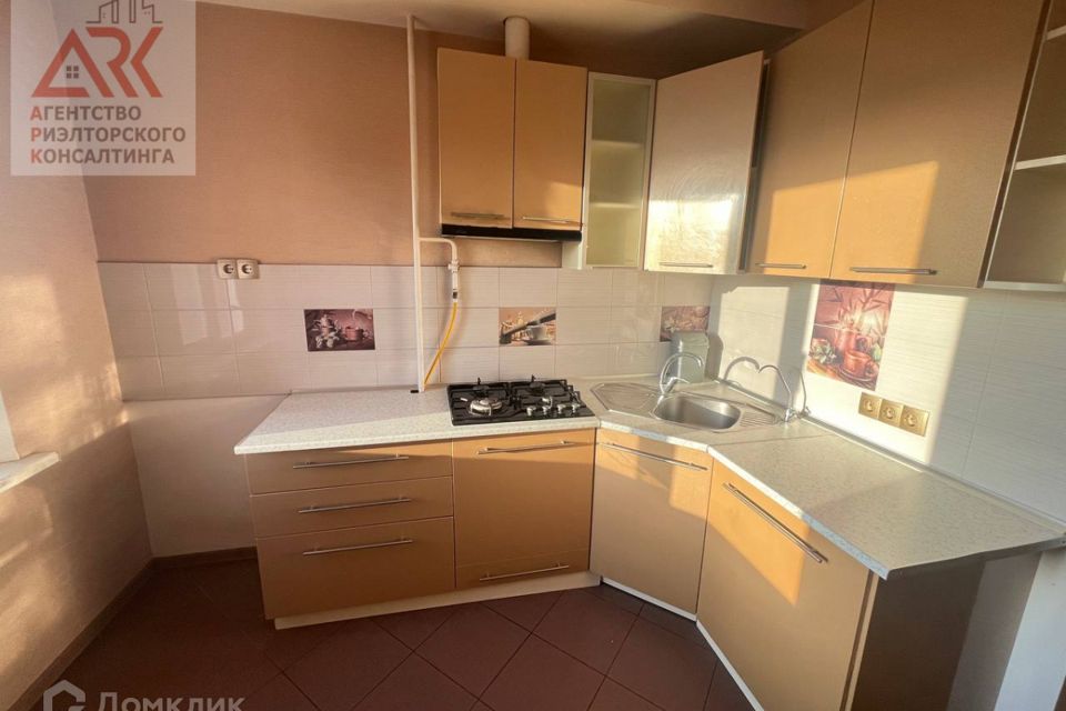 Продаётся 3-комнатная квартира, 59.6 м²