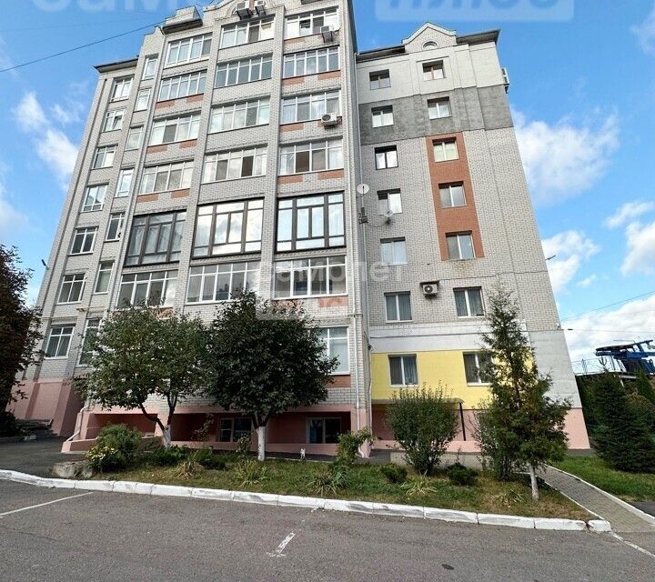 Продаётся 2-комнатная квартира, 93 м²