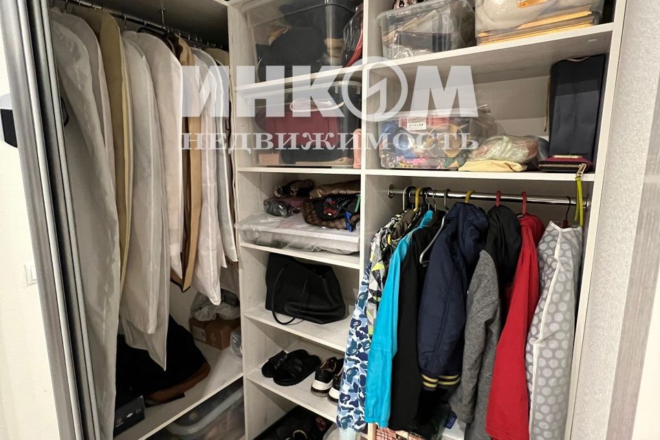 Продаётся 2-комнатная квартира, 62 м²