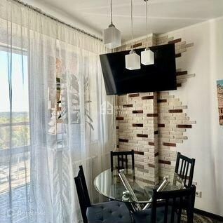 Продаётся 1-комнатная квартира, 40.4 м²