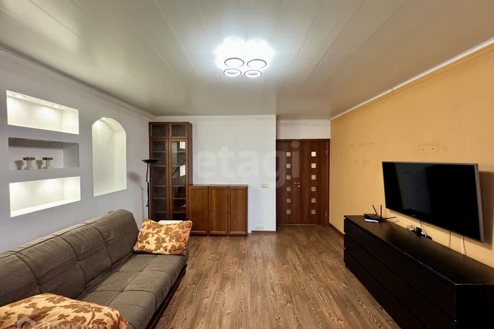 Продаётся 3-комнатная квартира, 69.4 м²