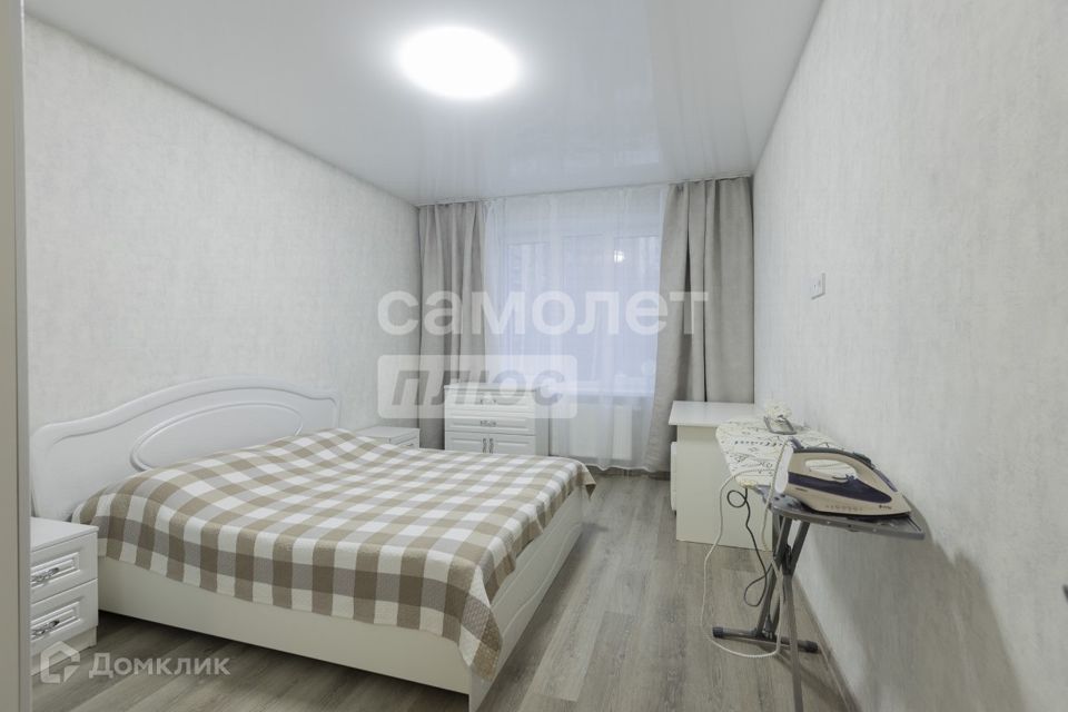 Продаётся 1-комнатная квартира, 41.7 м²