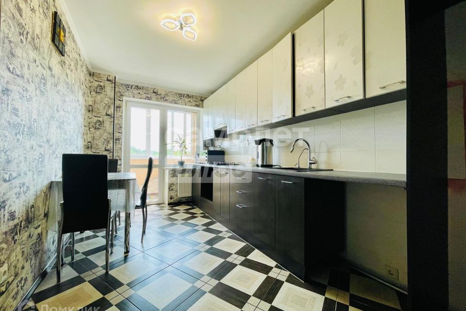 Продаётся 2-комнатная квартира, 53.6 м²