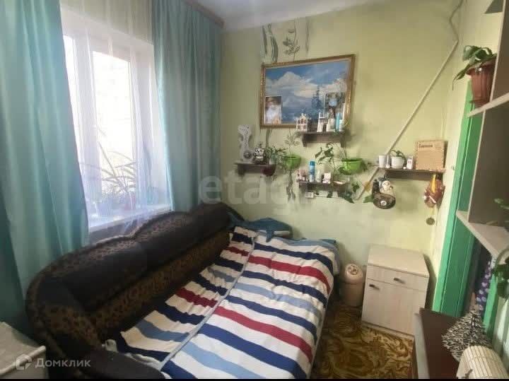 Продаётся 3-комнатная квартира, 40.2 м²