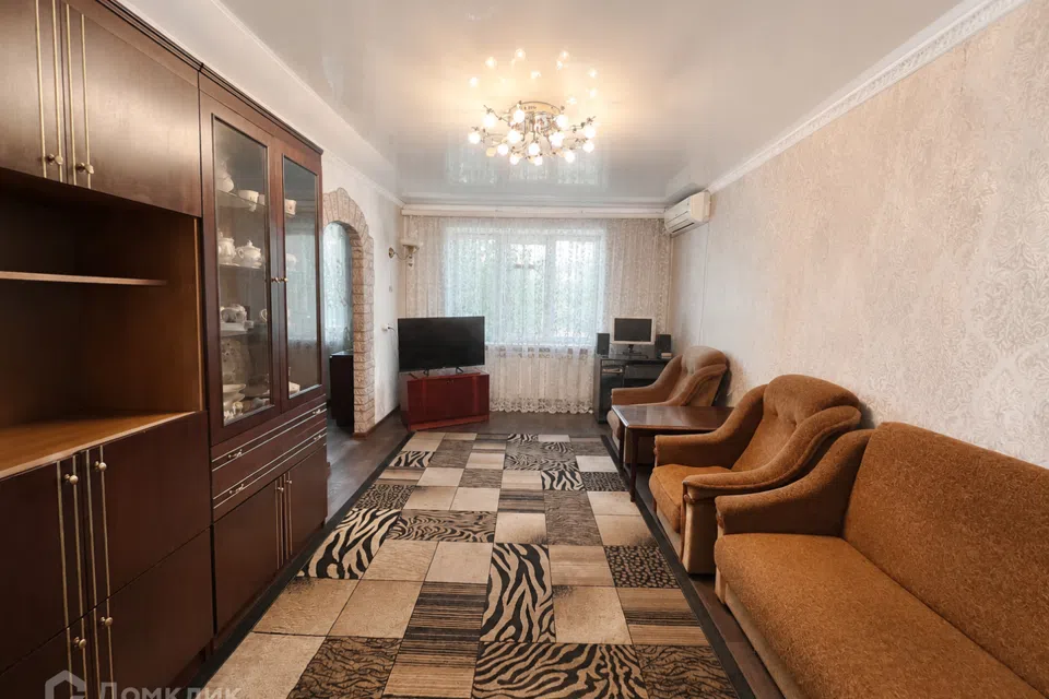 Продаётся 3-комнатная квартира, 62.7 м²