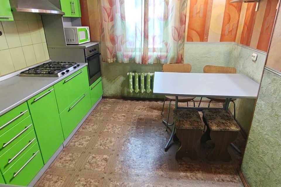 Продаётся 3-комнатная квартира, 65.3 м²
