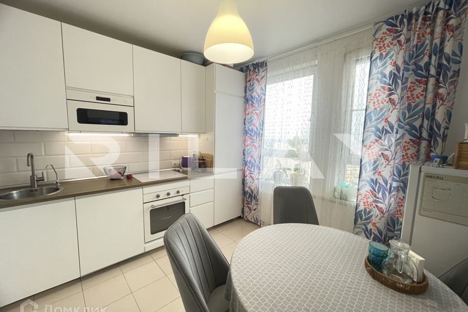 Продаётся 2-комнатная квартира, 55 м²
