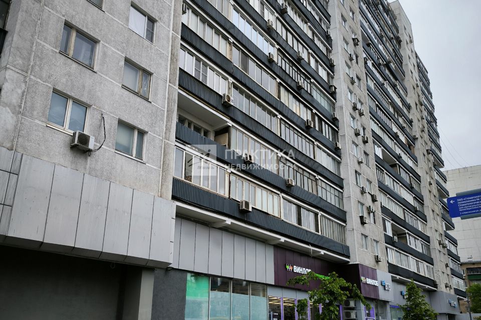Продаётся 1-комнатная квартира, 42.8 м²