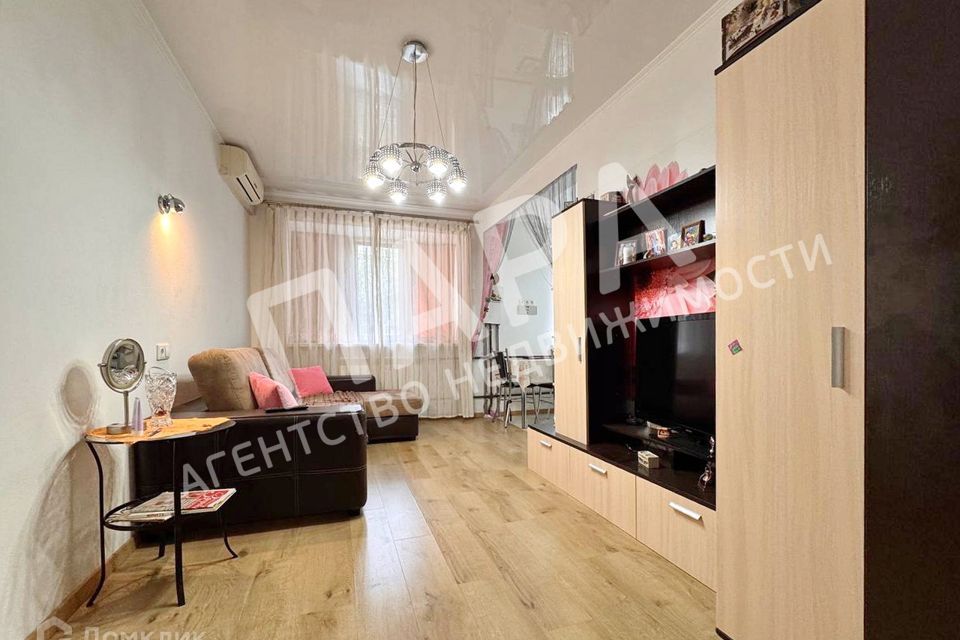Продаётся 2-комнатная квартира, 39.6 м²