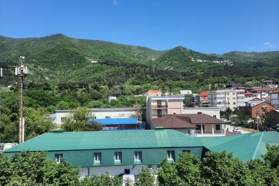 Продаётся 1-комнатная квартира, 46.5 м²