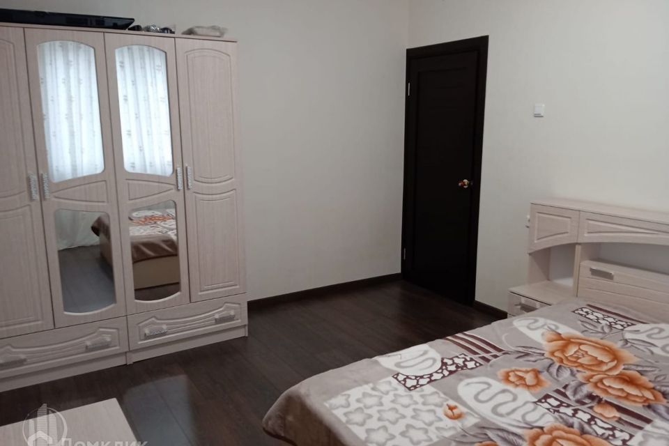 Сдаётся 3-комнатная квартира, 81 м²