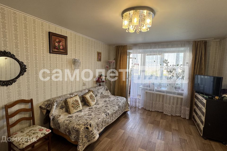 Продаётся 1-комнатная квартира, 38.2 м²