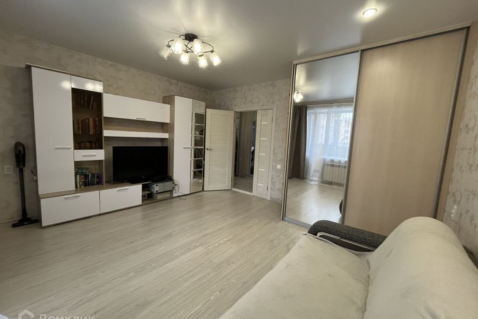 Продаётся 2-комнатная квартира, 63.8 м²
