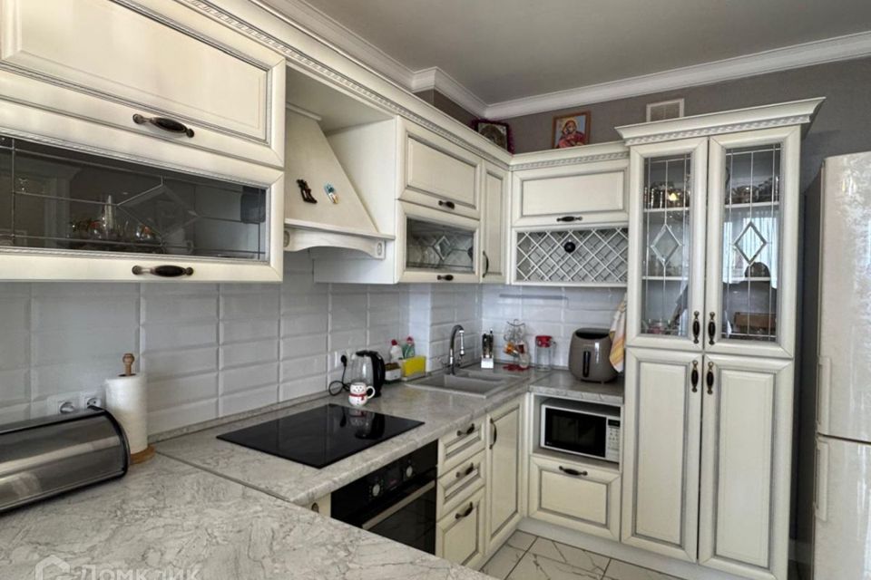 Продаётся 2-комнатная квартира, 67.2 м²