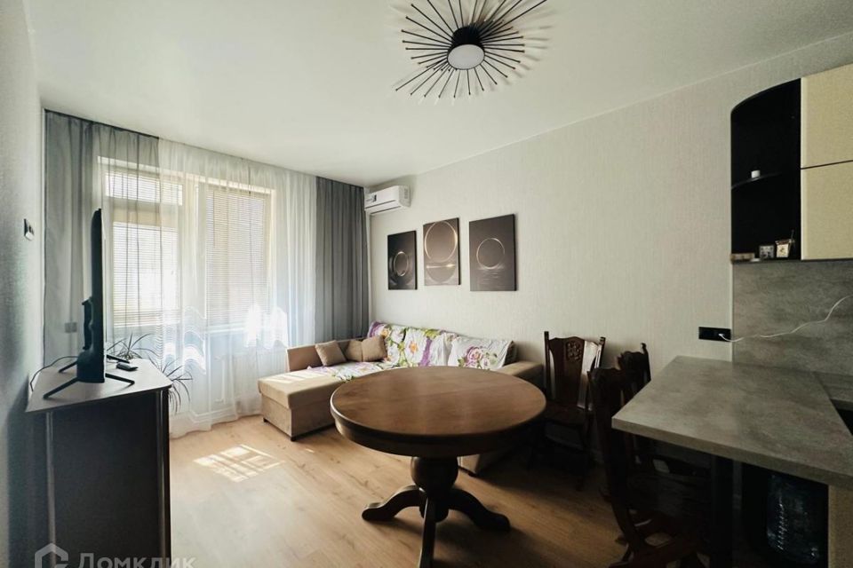 Сдаётся 1-комнатная квартира, 55 м²
