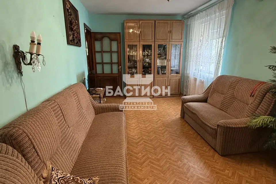 Продаётся 3-комнатная квартира, 60 м²