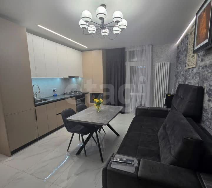 Продаётся 1-комнатная квартира, 50.5 м²