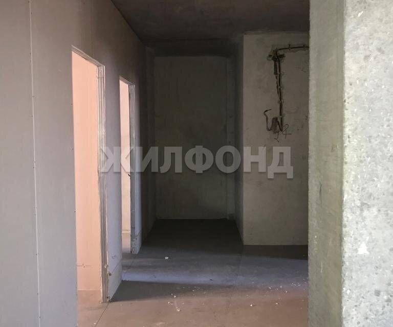 Продаётся 3-комнатная квартира, 102 м²