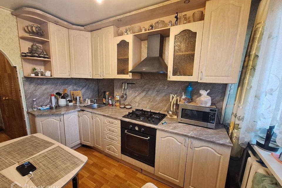 Продаётся 3-комнатная квартира, 66.9 м²