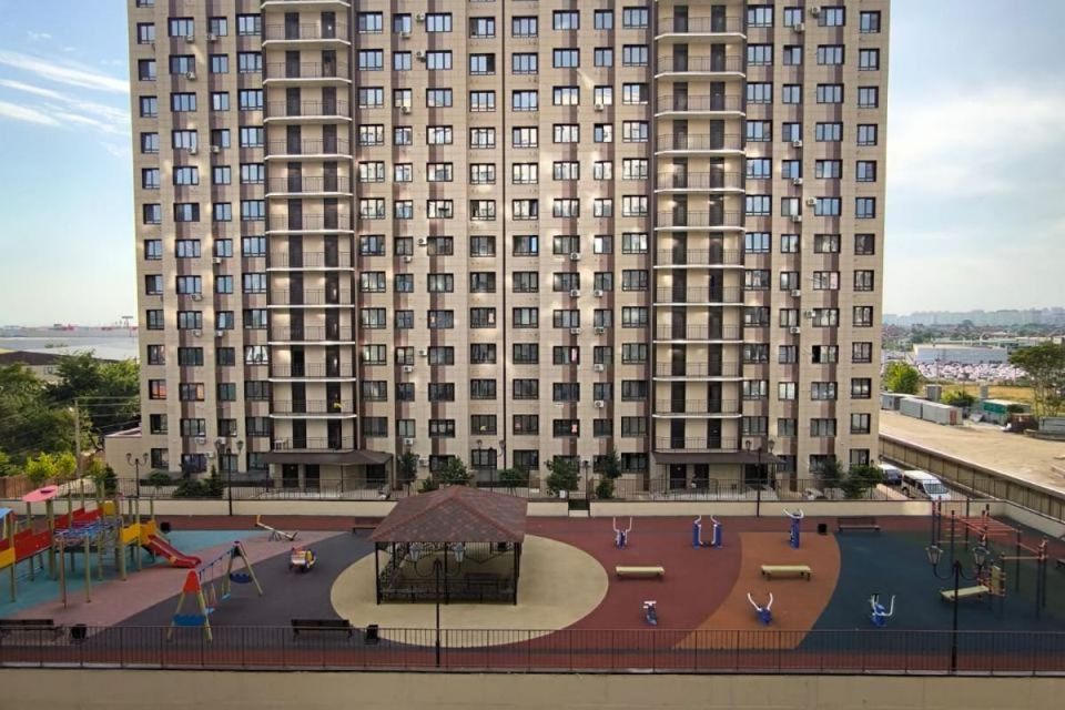 Продаётся 2-комнатная квартира, 55 м²