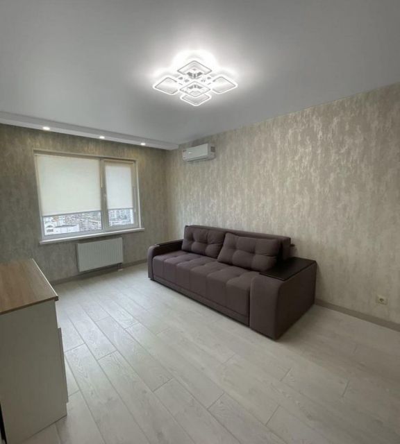 Продаётся 2-комнатная квартира, 52.1 м²