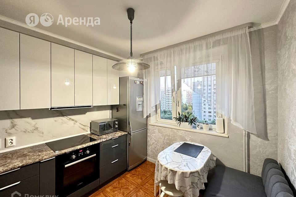 Сдаётся 2-комнатная квартира, 53 м²