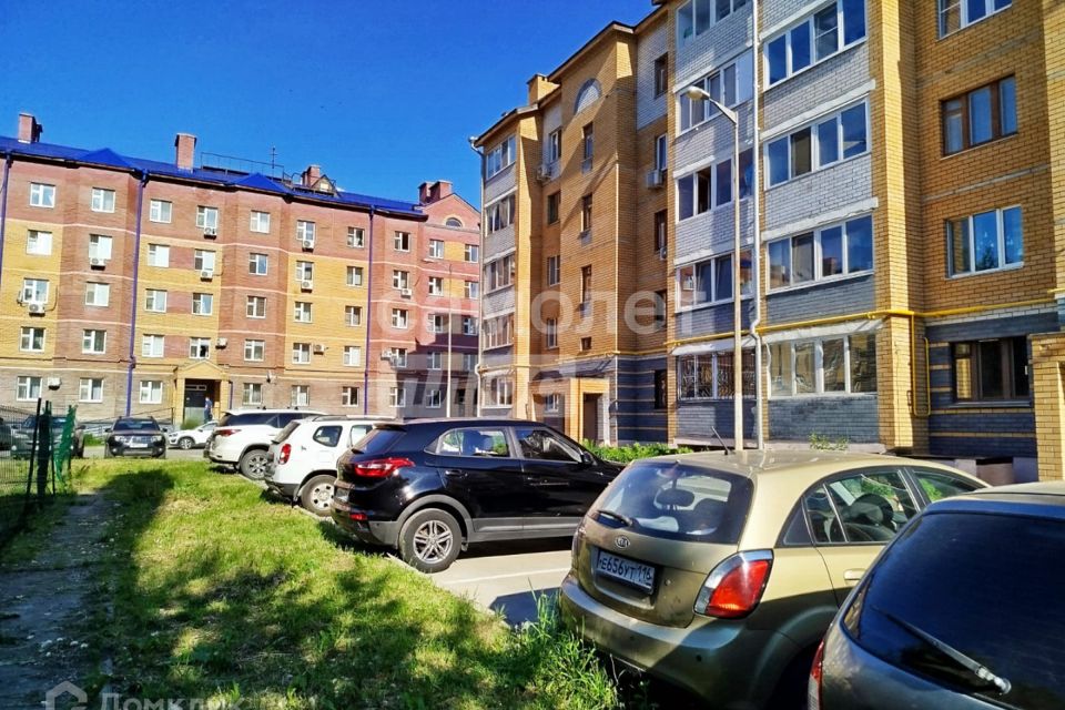 Продаётся 3-комнатная квартира, 94 м²