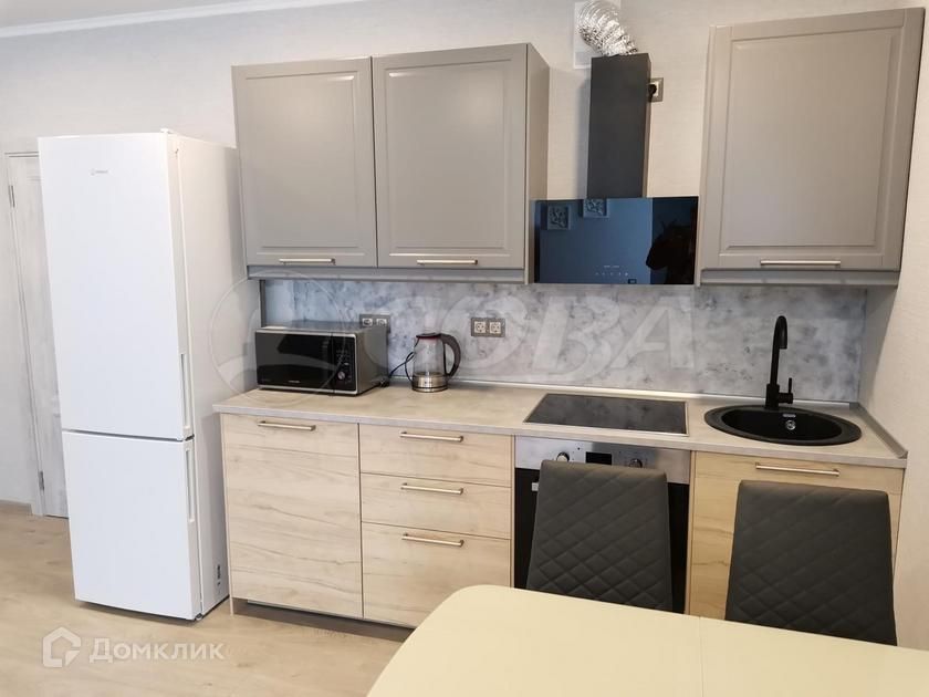 Сдаётся 1-комнатная квартира, 60 м²