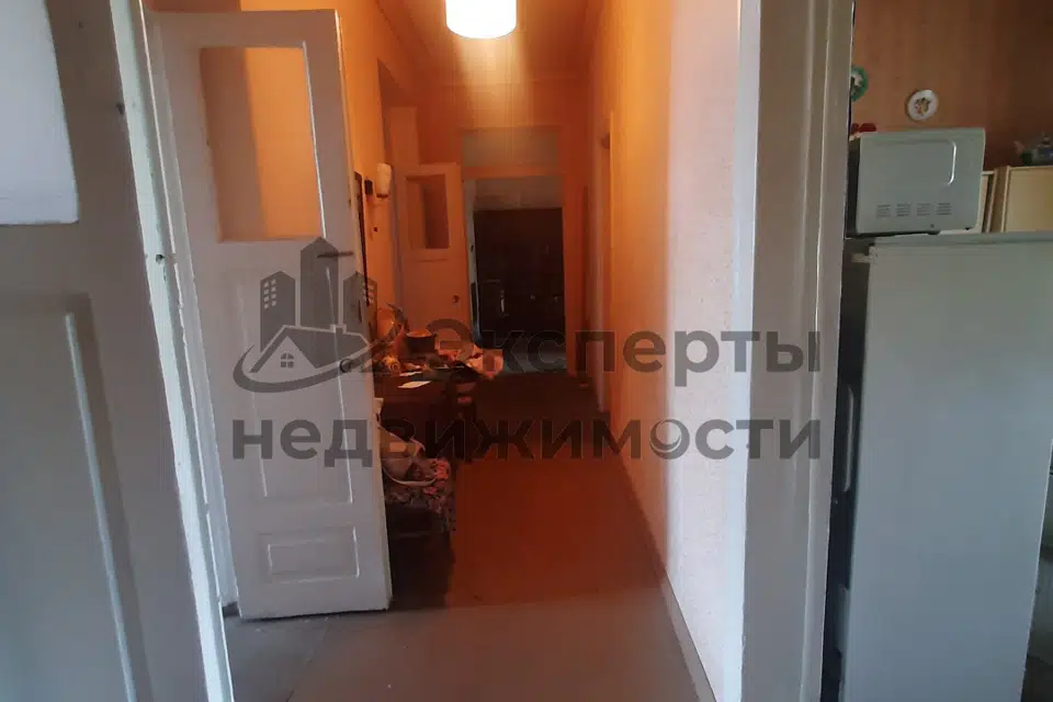 Продаётся 4-комнатная квартира, 103 м²