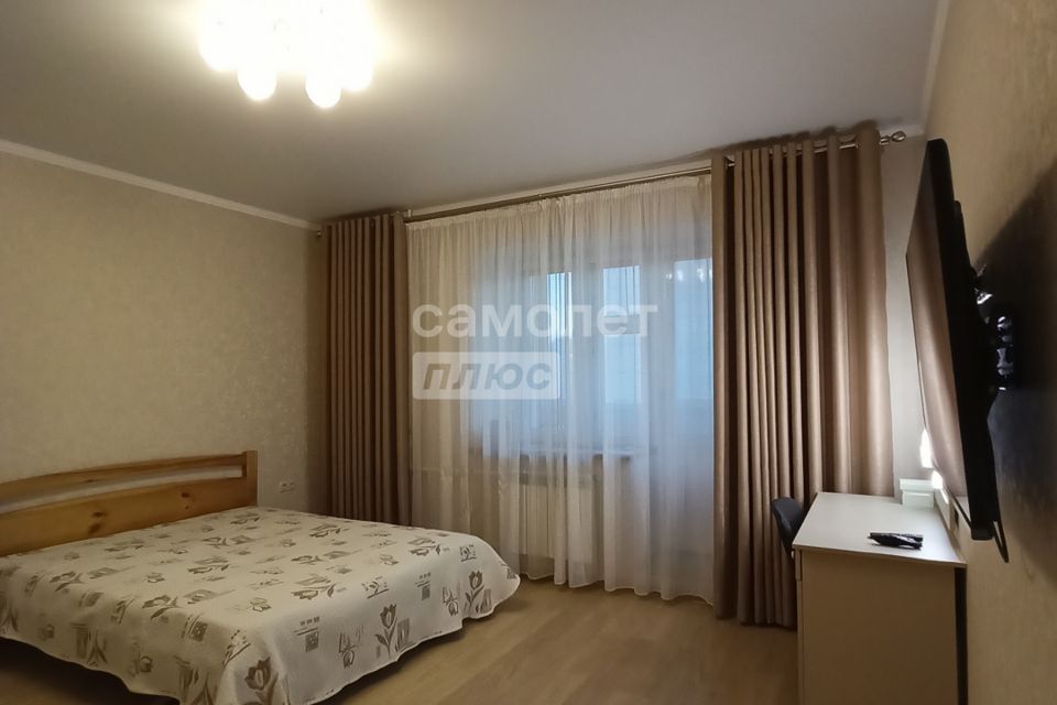 Продаётся 2-комнатная квартира, 69.7 м²