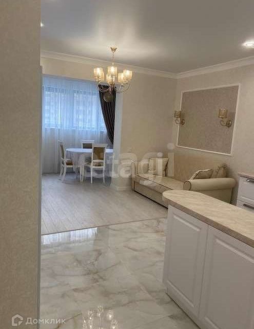 Сдаётся 2-комнатная квартира, 80 м²