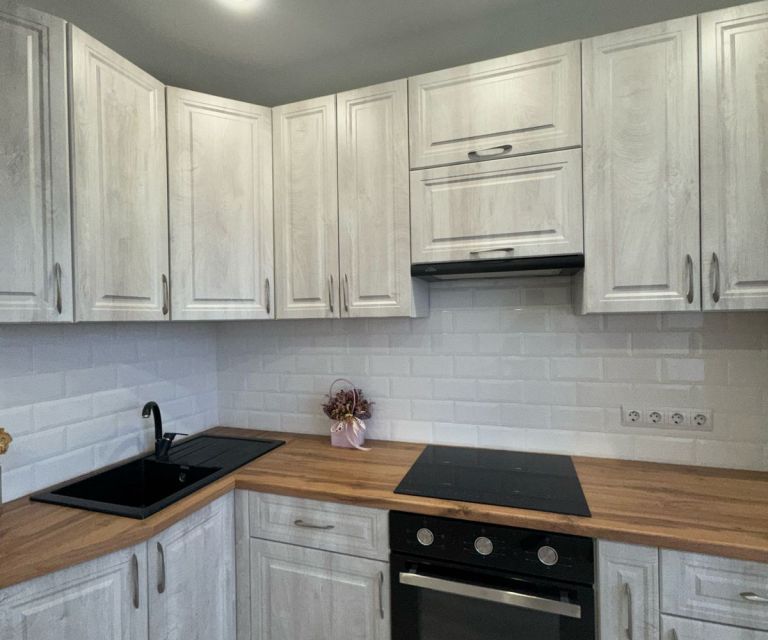 Продаётся 1-комнатная квартира, 37.1 м²