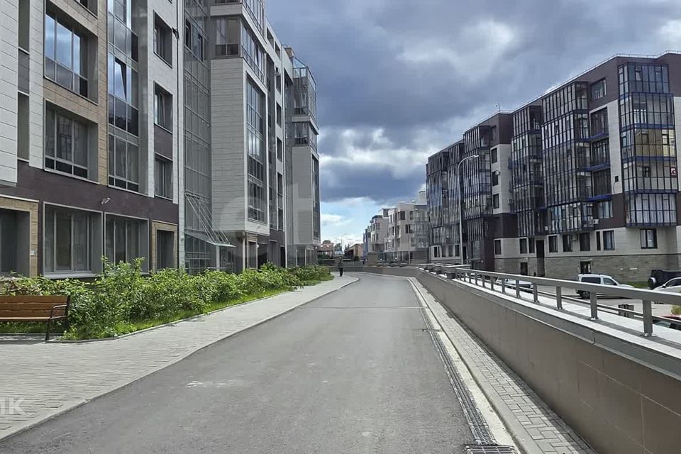 Продаётся 2-комнатная квартира, 67.6 м²
