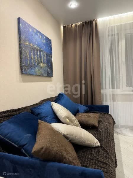 Сдаётся 3-комнатная квартира, 51.7 м²