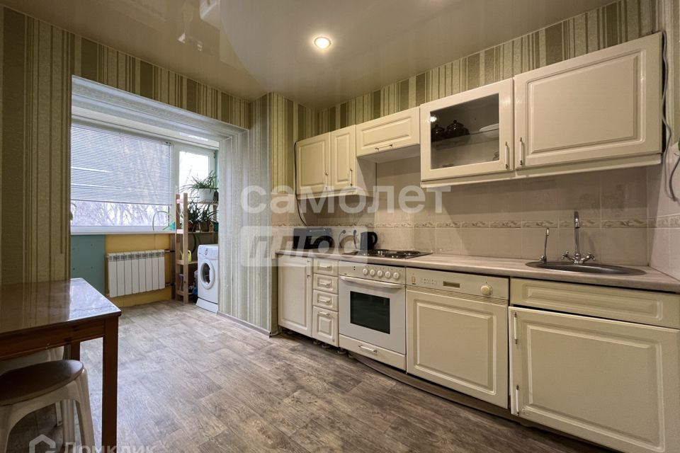 Продаётся 1-комнатная квартира, 45.7 м²