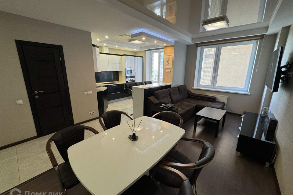 Продаётся 2-комнатная квартира, 72.6 м²