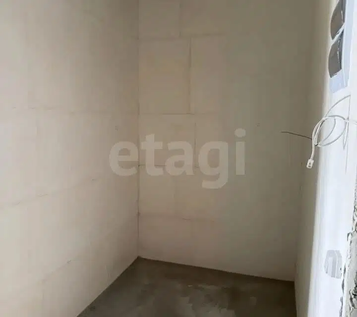 Продаётся 1-комнатная квартира, 37.2 м²
