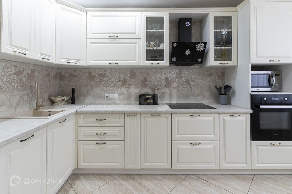 Продаётся 2-комнатная квартира, 66.3 м²