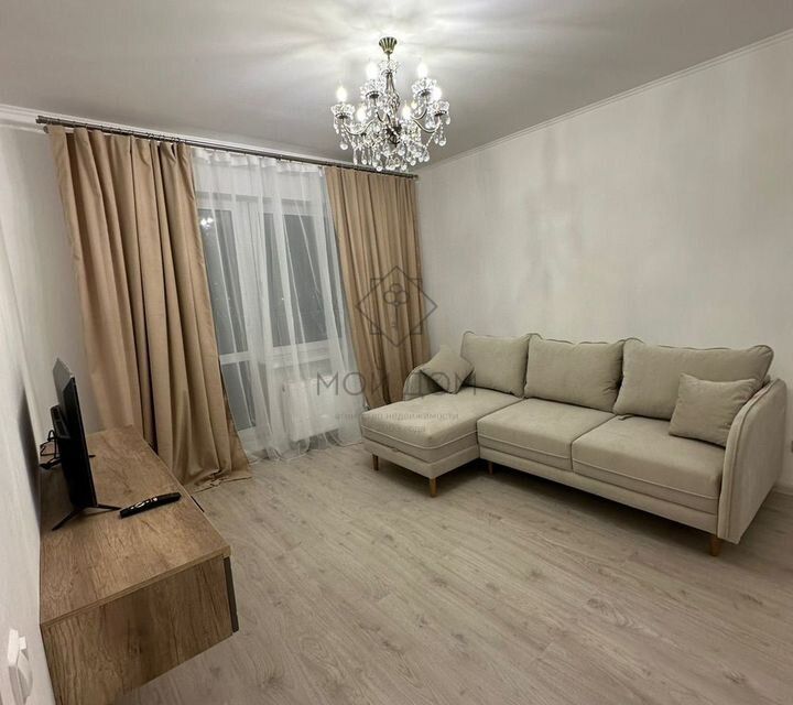 Сдаётся 2-комнатная квартира, 60 м²