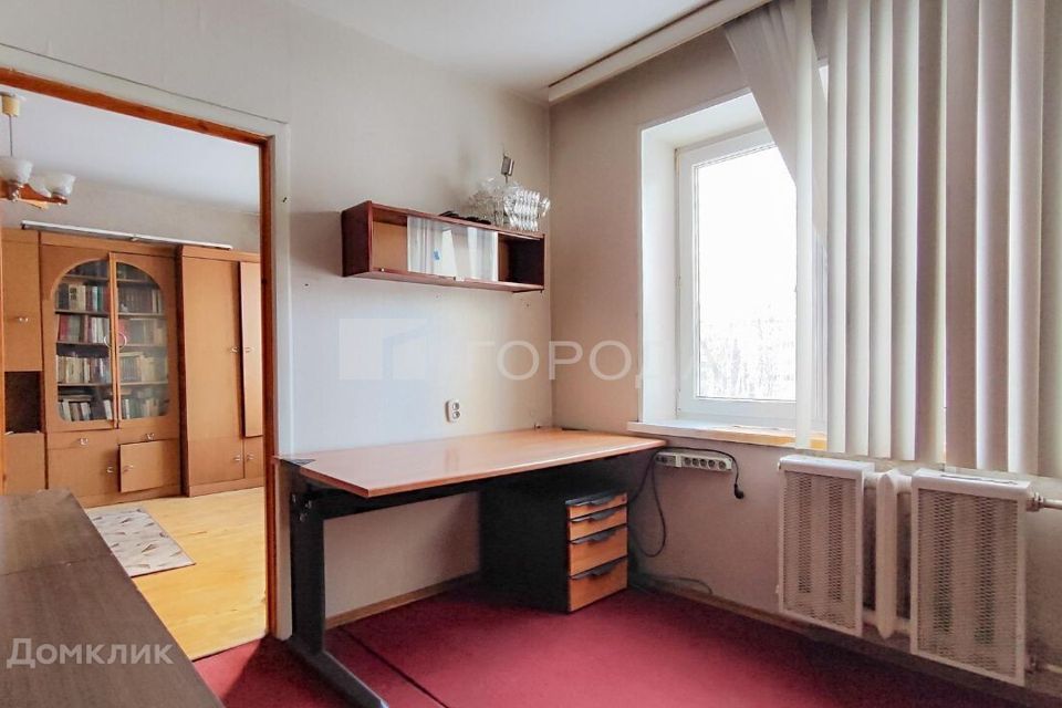 Сдаётся 4-комнатная квартира, 90 м²