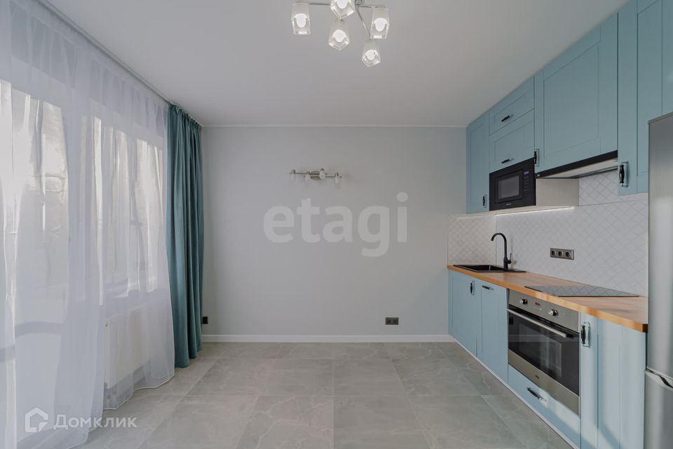 Продаётся 1-комнатная квартира, 50 м²