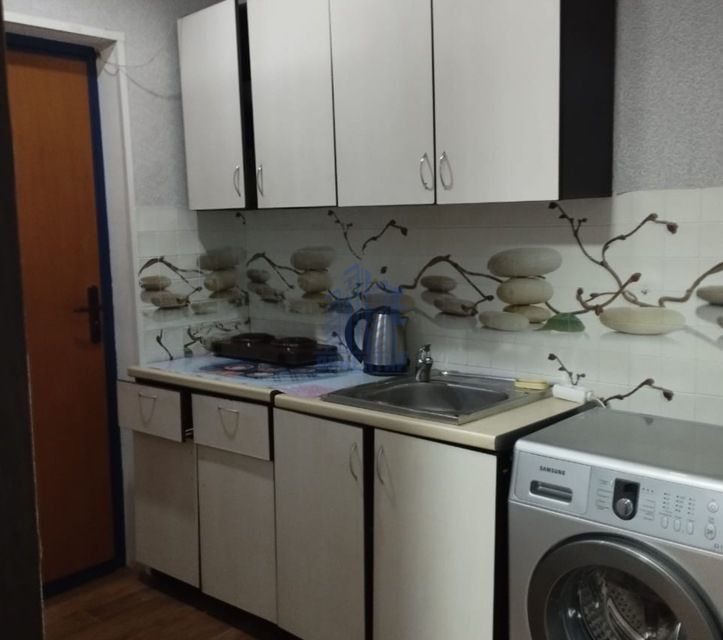 Продаётся комната в 4-комн. квартире, 17.5 м²
