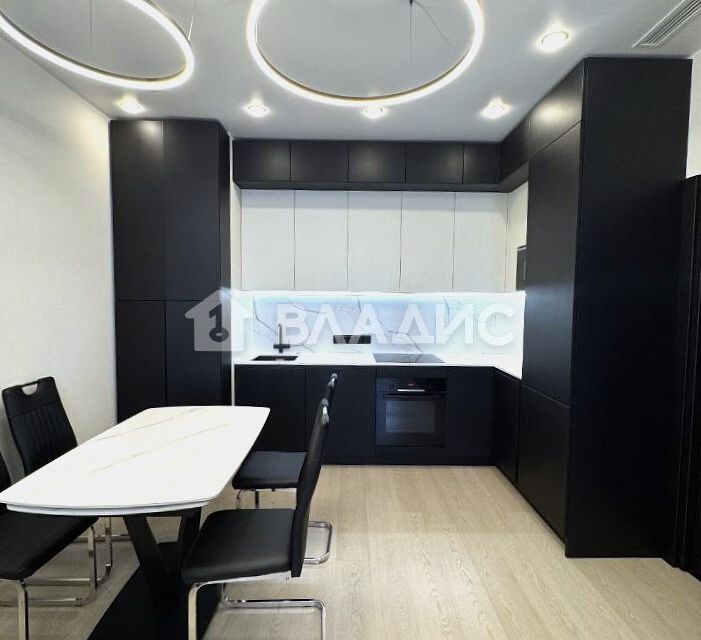 Продаётся 2-комнатная квартира, 75 м²